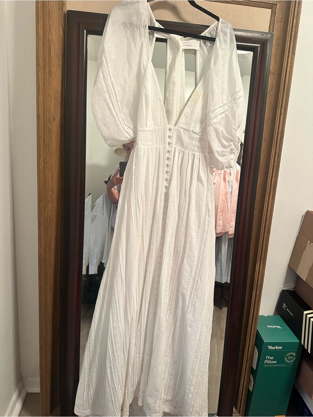 White Backless Puff-Sleeve Maxi Dress - Timeless V-Neck